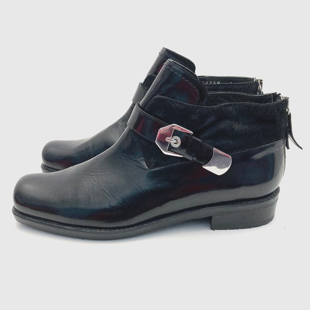 STUART WEITZMAN Negev Booties Shoes Black Leather Calf Hair Womens 6 M‎ Straps
